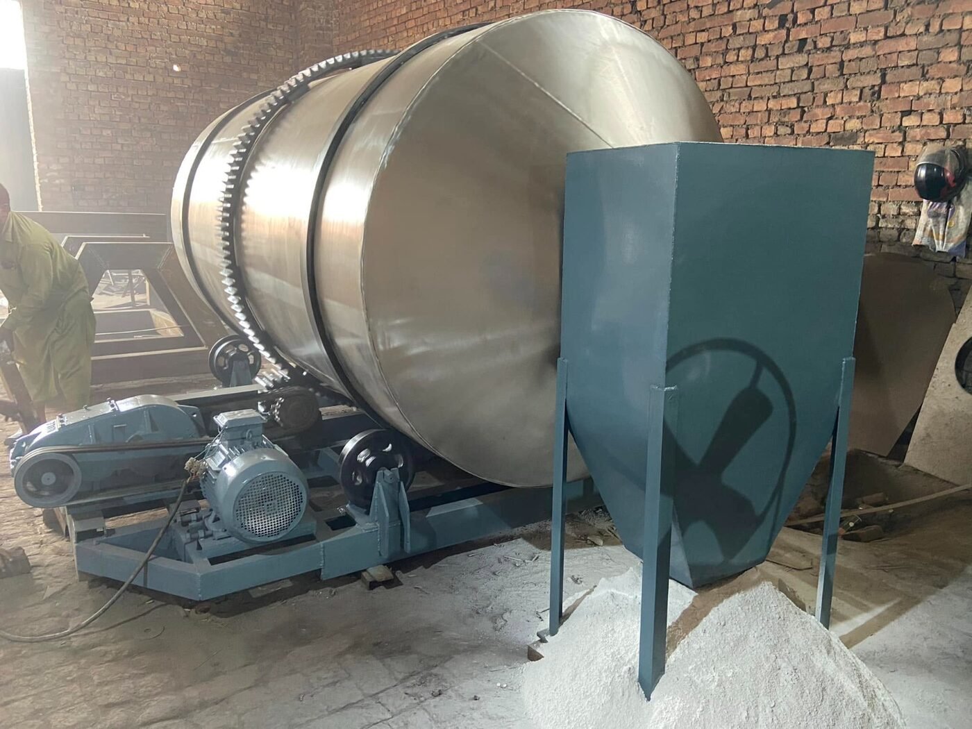 Process Tank with Ducting